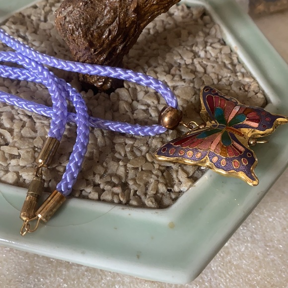 Vintage cloisonné butterfly necklace - Picture 5 of 5